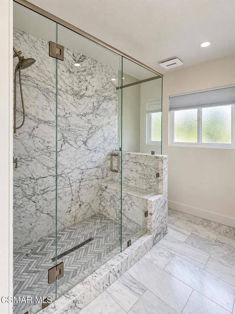 486 Raindance Street, Thousand Oaks, CA 91360 528C8CC7-3DD4-43BF-BA9F-898F61249CA1