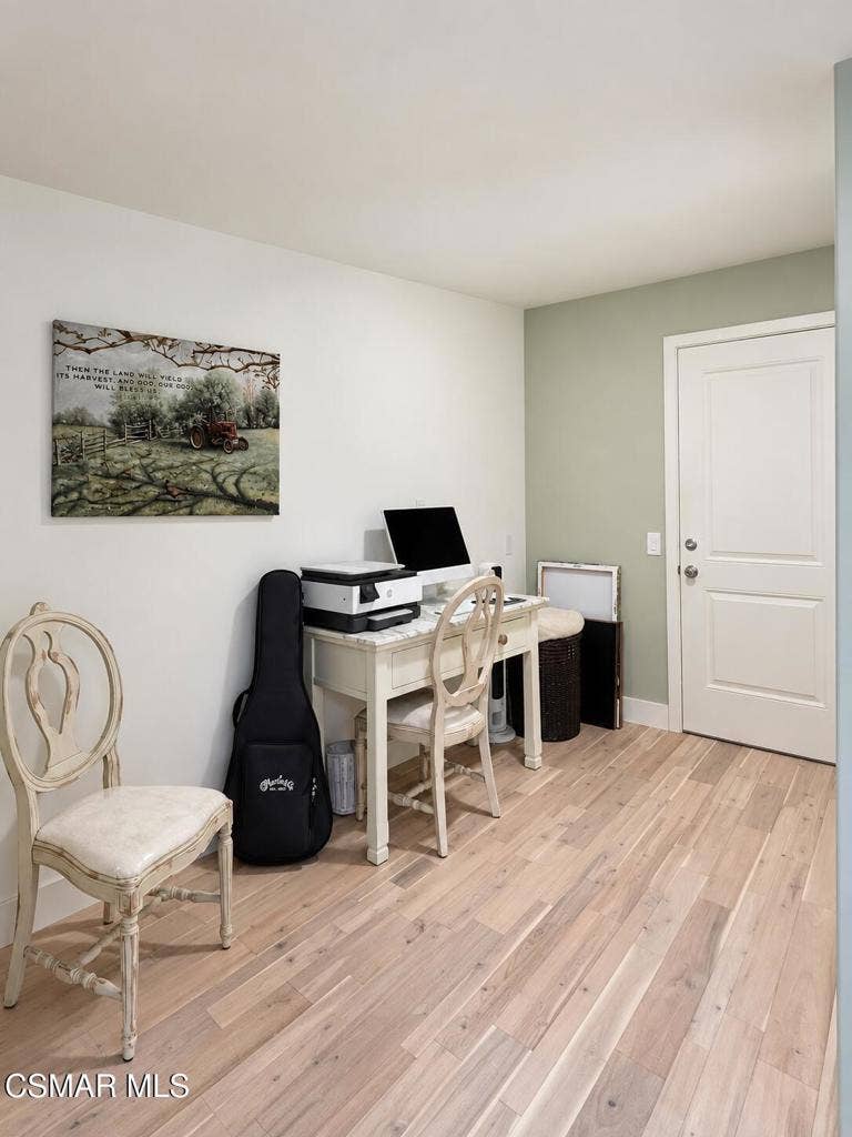 486 Raindance Street, Thousand Oaks, CA 91360 48540D86-E816-4B66-97D7-4B7B765820A3