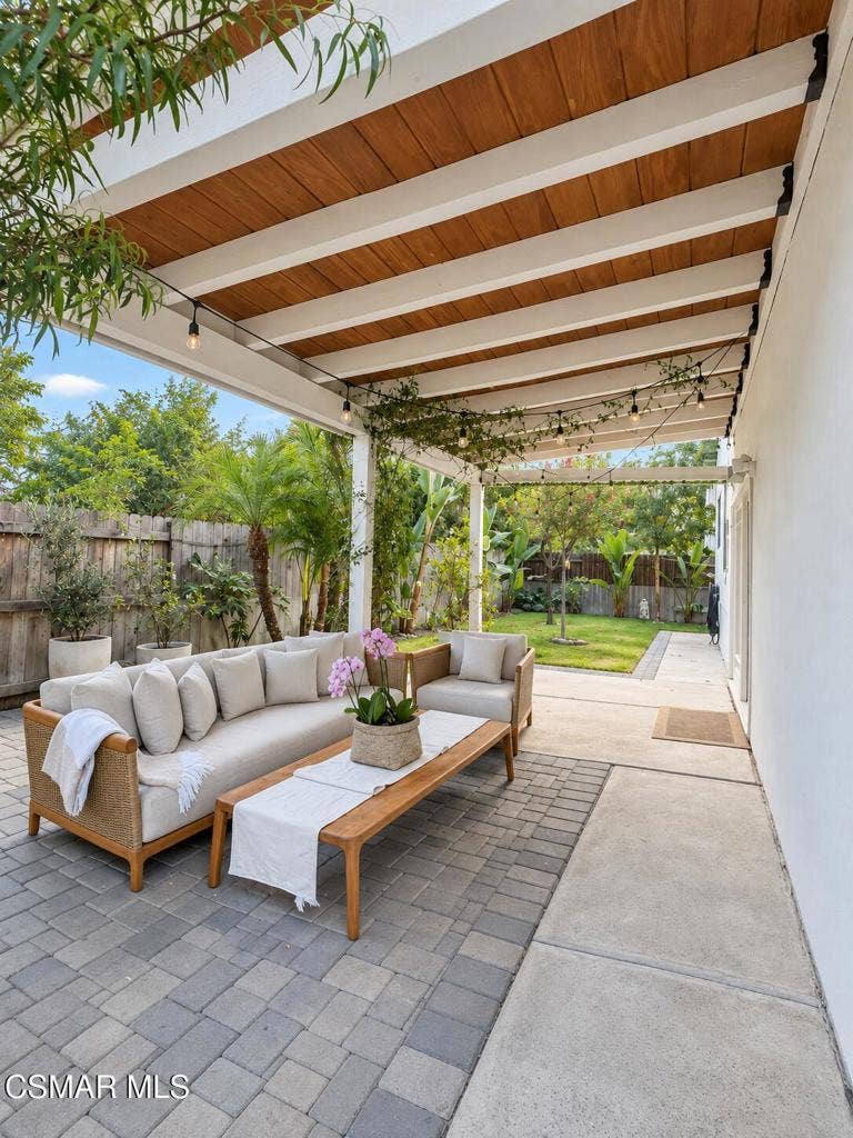 486 Raindance Street, Thousand Oaks, CA 91360 A668FE83-E124-4345-8CFE-D523B7F35D23