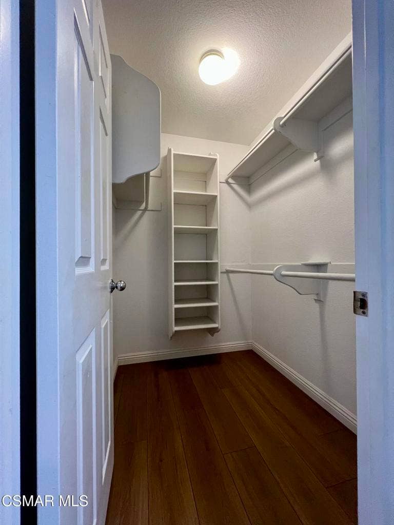 Ensuite 2 Walk in Closet