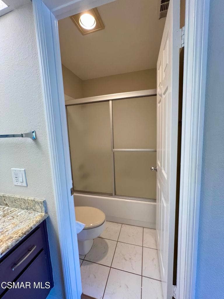 Ensuite 2 Bathroom