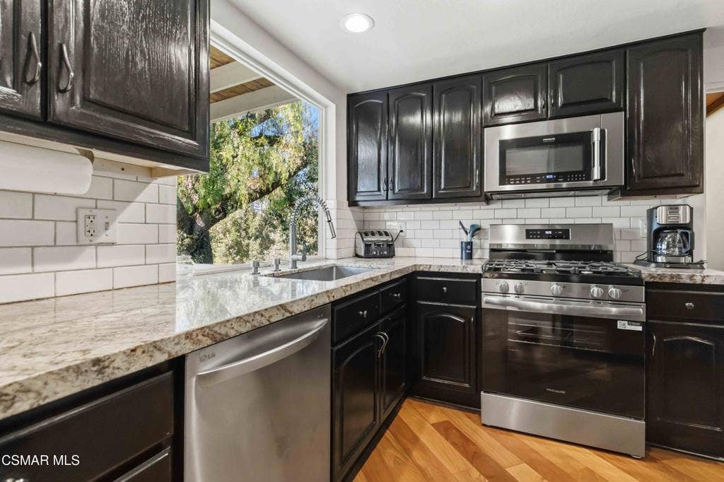 779 Languid Lane, Simi Valley, CA 93065 022