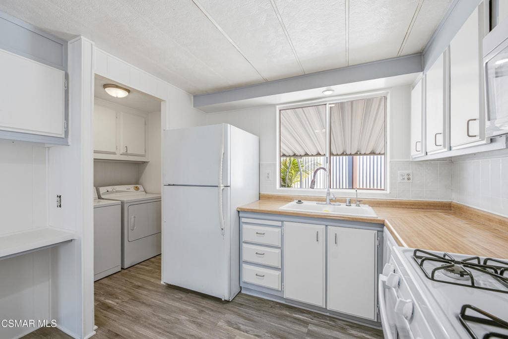 6480 Katherine #129 Simi Valley-16