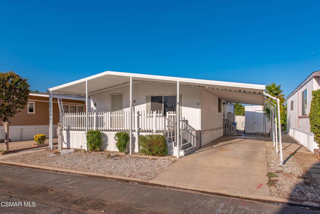 6480 Katherine #129 Simi Valley-1