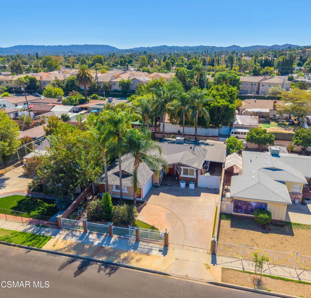 20342 Hartland Street, Canoga Park, CA 91306 DJI_20261006122538_0291_D