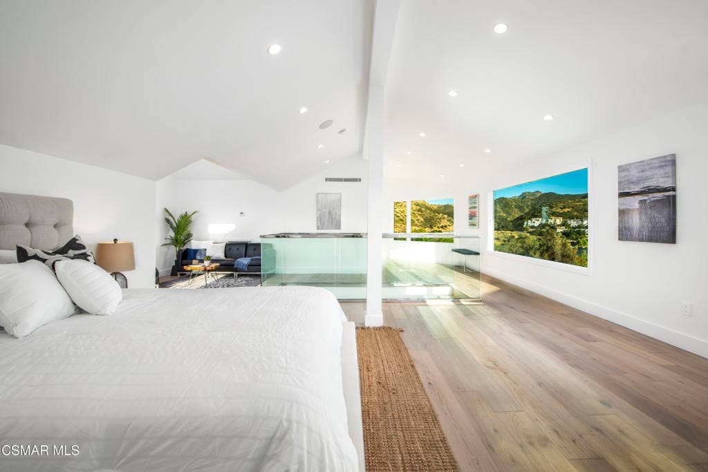 290 Lake Sherwood Drive_17