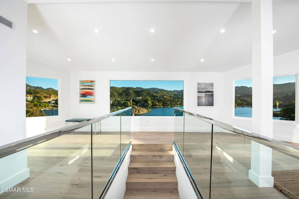 290 Lake Sherwood Drive_19