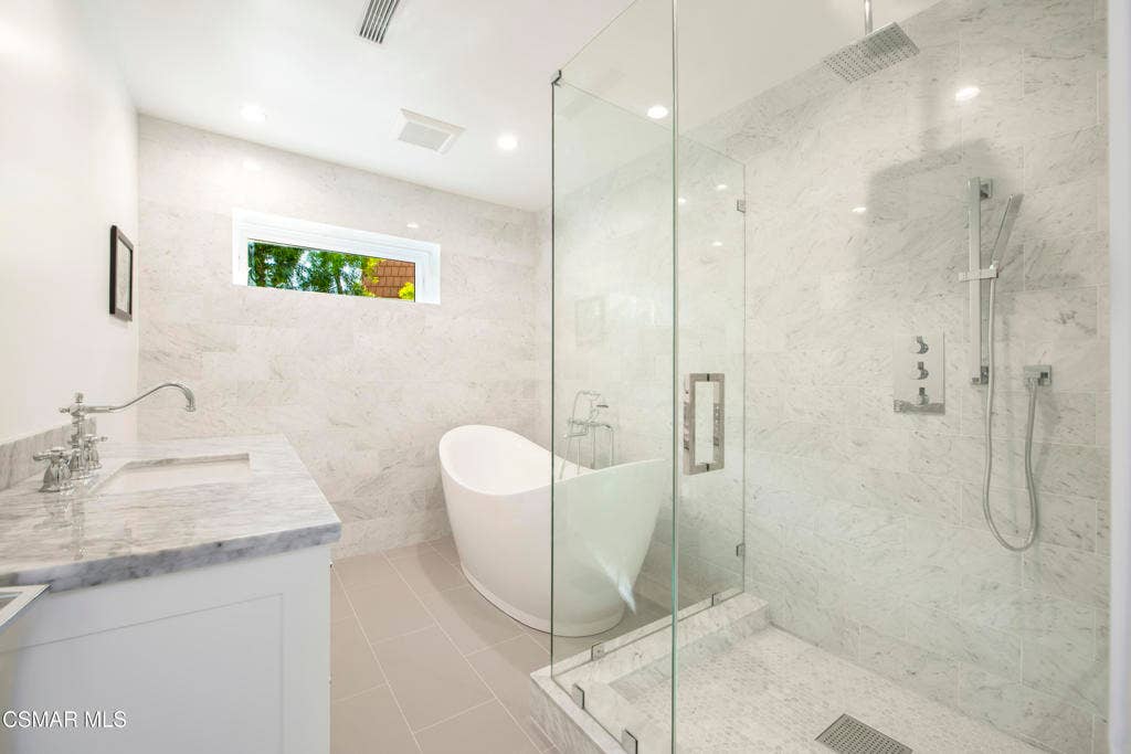 290 Lake Sherwood Drive_11