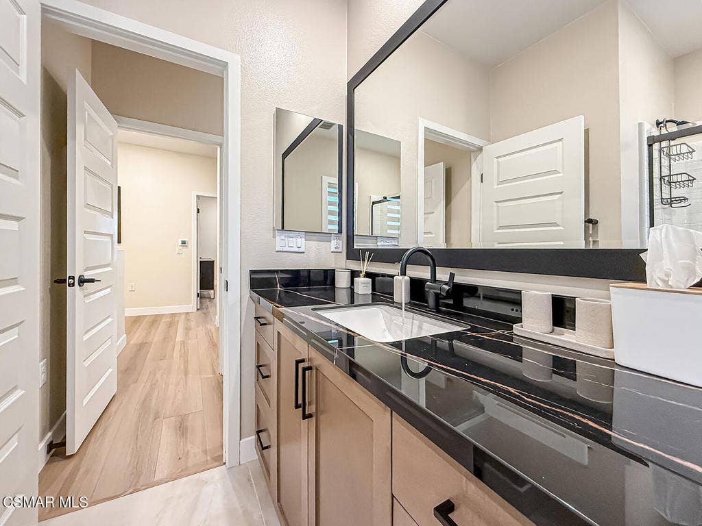 2860 Via Descanso, Camarillo, CA 93012 fBedroom1 Ensuite5