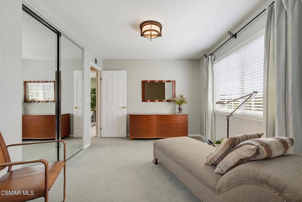 6512 Pinion Street, Oak Park, CA 91377 Sitting Room off Primary