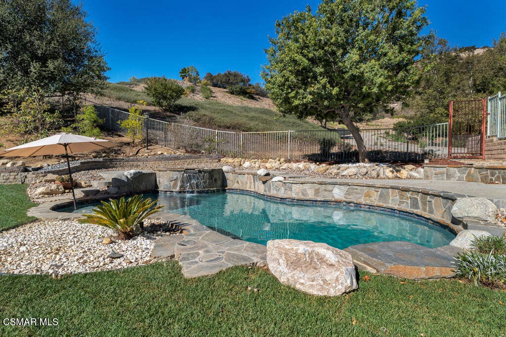 7631 Wiscasset Drive, Canoga Park, CA 91304 7631 Wiscasset Dr- HsHProd-22