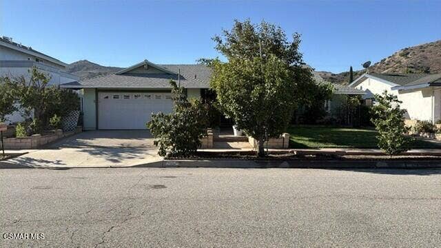 Property photo for 5302 Aurelia Street, Simi Valley, CA