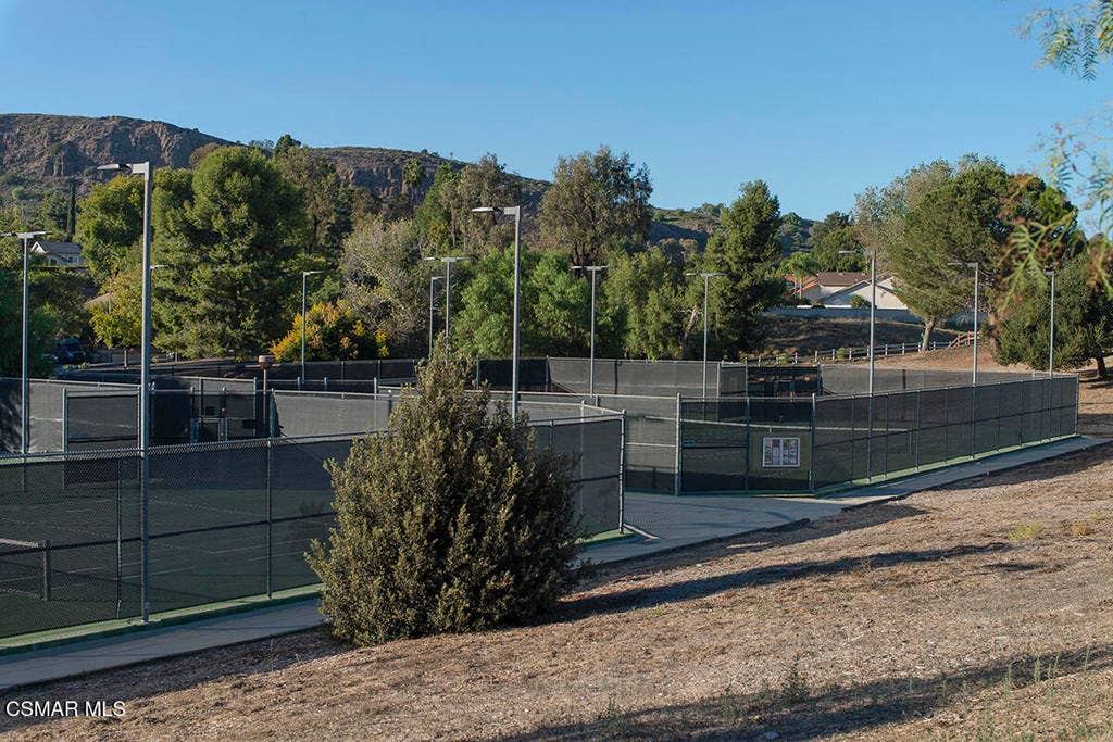 2676 Castillo Circle, Thousand Oaks, CA 91360 49