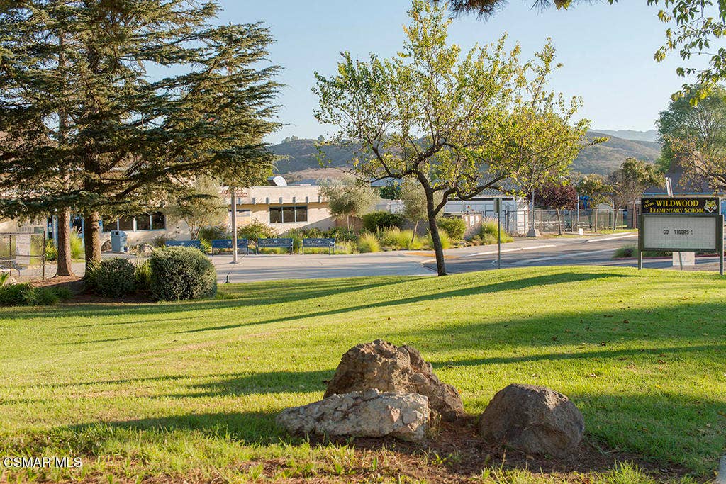 2676 Castillo Circle, Thousand Oaks, CA 91360 46