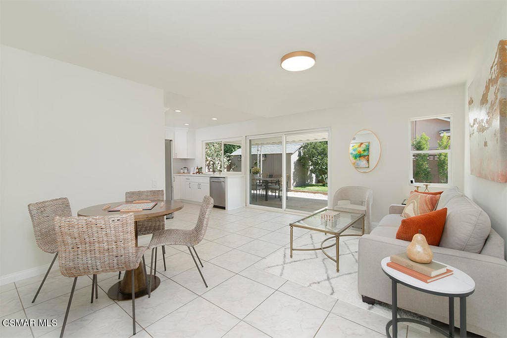 2676 Castillo Circle, Thousand Oaks, CA 91360 12