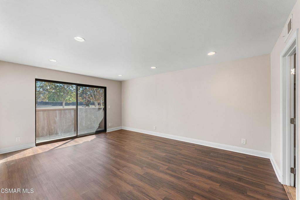 612 Artisan Road, Newbury Park, CA 91320 Master