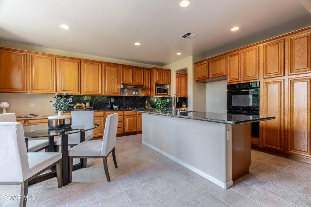 4300 Via Entrada, Newbury Park, CA 91320 10