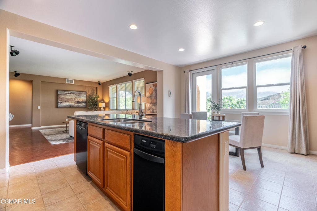 4300 Via Entrada, Newbury Park, CA 91320 9