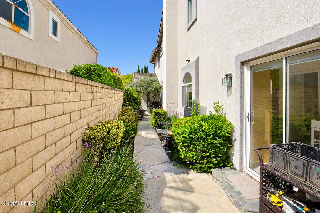 1046 Cactus Court, Newbury Park, CA 91320 042