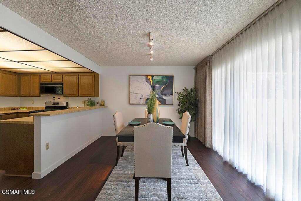 2113 Portola Lane, Westlake Village, CA 91361 2113 Portola Ln, Westlake Village -HsHPr