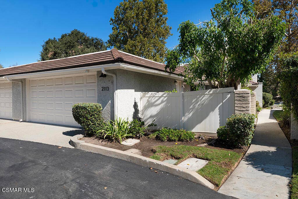 2113 Portola Lane, Westlake Village, CA 91361 2113 Portola Ln, Westlake Village -HsHPr