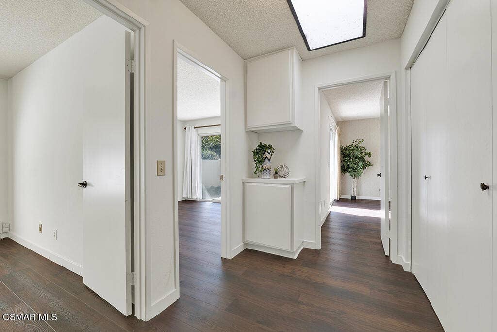 2113 Portola Lane, Westlake Village, CA 91361 2113 Portola Ln, Westlake Village -HsHPr
