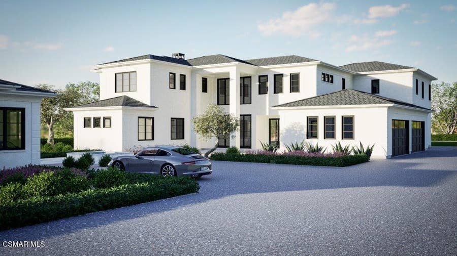 Property photo for 939 W Stafford Road, Thousand Oaks, CA