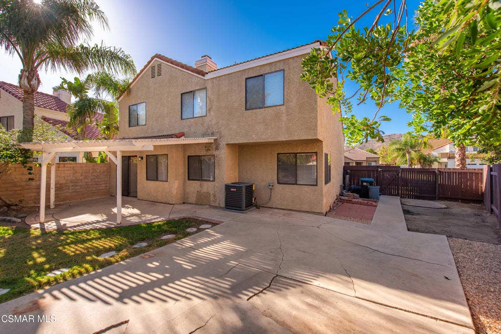 2062 Riverbirch Drive, Simi Valley, CA 93063 2062 Riverbirch Dr Simi Valley-31