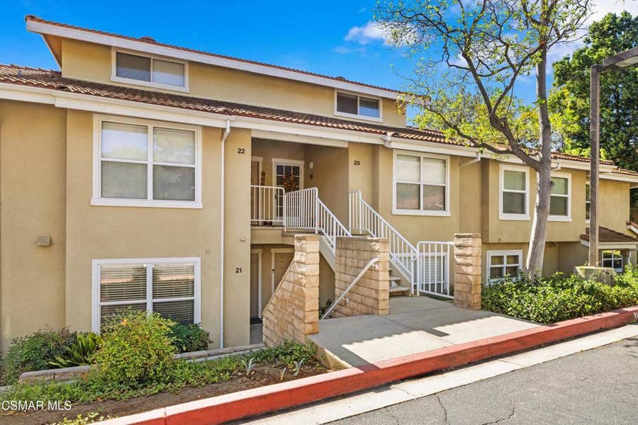 Property photo for 2731 Erringer Road, #21, Simi Valley, CA