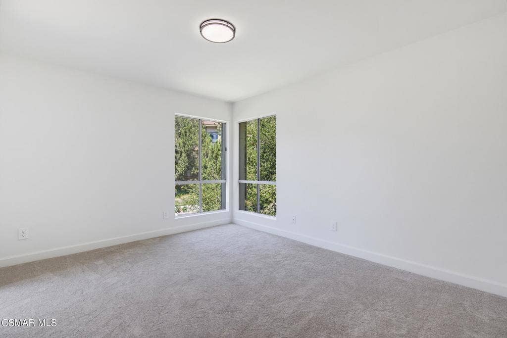 291 Sequoia Court, #34, Thousand Oaks, CA 91360 Bedroom 1