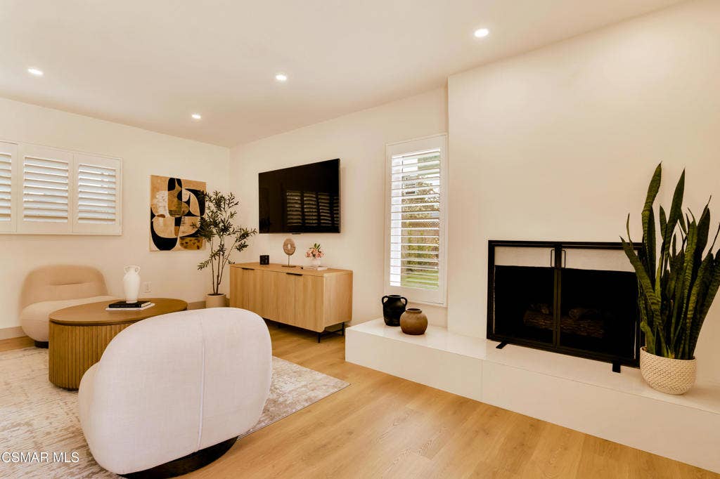 11118 Lindblade Street, Culver City, CA 90230 11118 Lindblade St- HsHProd-22