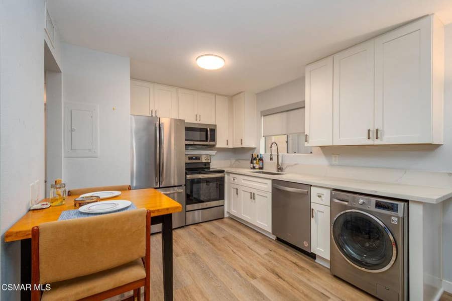 Property photo for 351 Chestnut Hill Court, #16, Thousand Oaks, CA