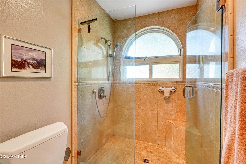 3989 Ashbourne Lane, Moorpark, CA 93021 19-3989 Ashbourne Ln-19