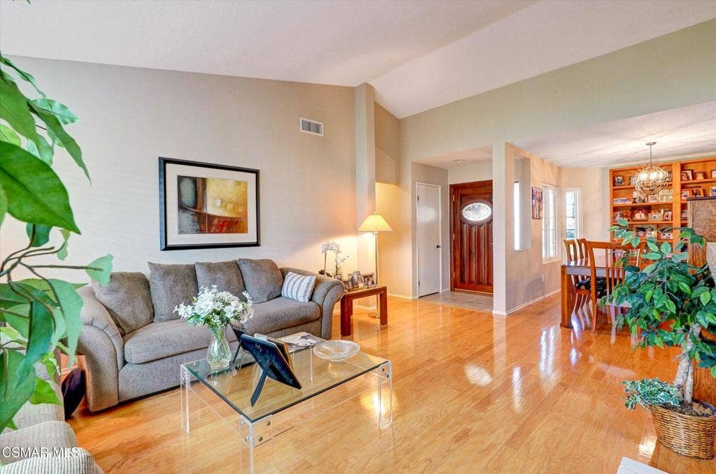 3989 Ashbourne Lane, Moorpark, CA 93021 09-3989 Ashbourne Ln-9