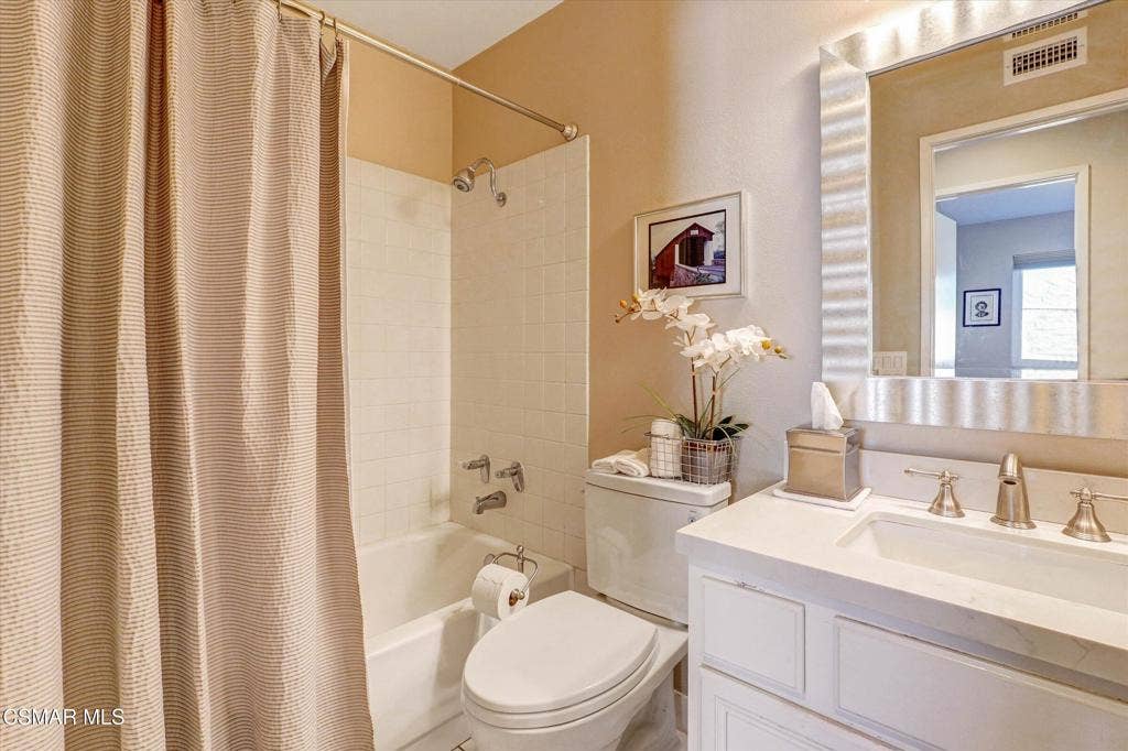3989 Ashbourne Lane, Moorpark, CA 93021 22-3989 Ashbourne Ln-22