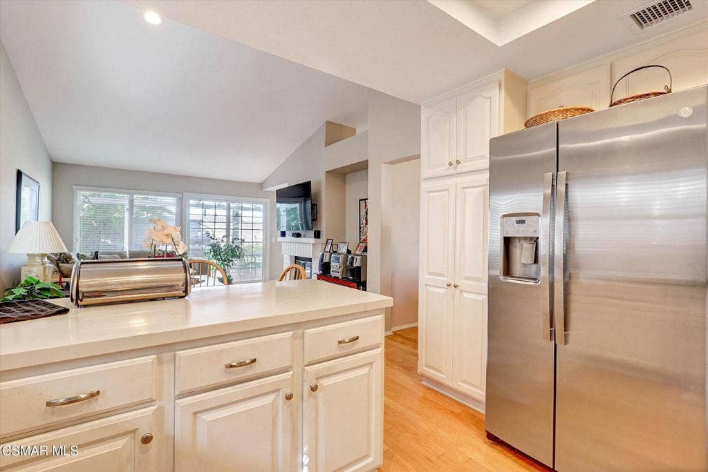 3989 Ashbourne Lane, Moorpark, CA 93021 14-3989 Ashbourne Ln-14