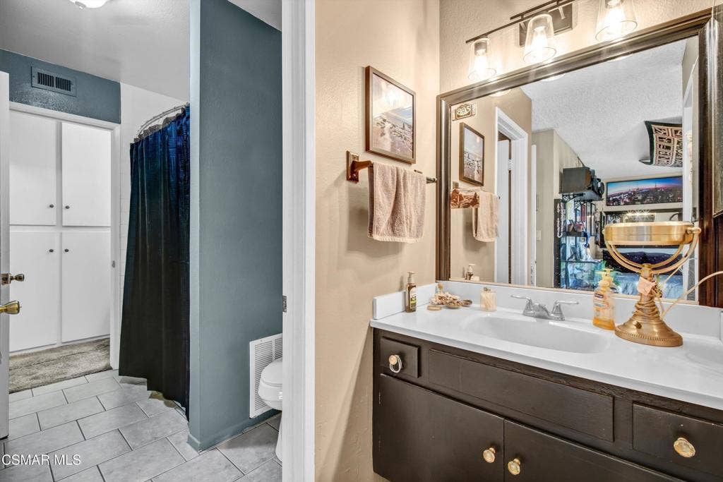 1933 Stow Street, Simi Valley, CA 93063 14-DSC04098_099_100_101_102