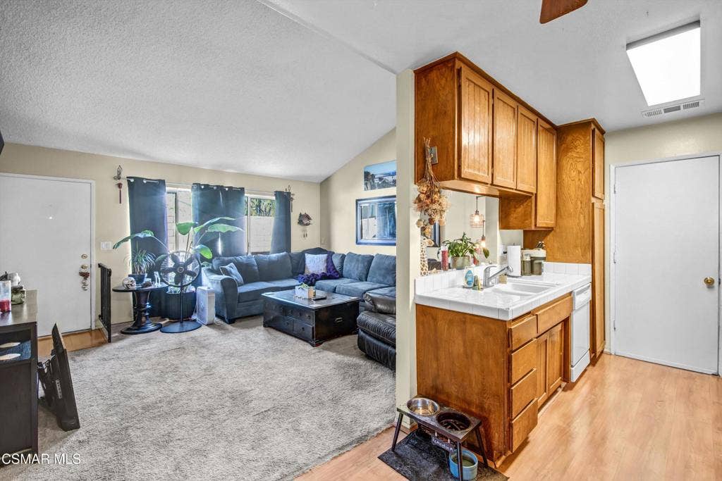 1933 Stow Street, Simi Valley, CA 93063 09-DSC04073_4_5_6_7