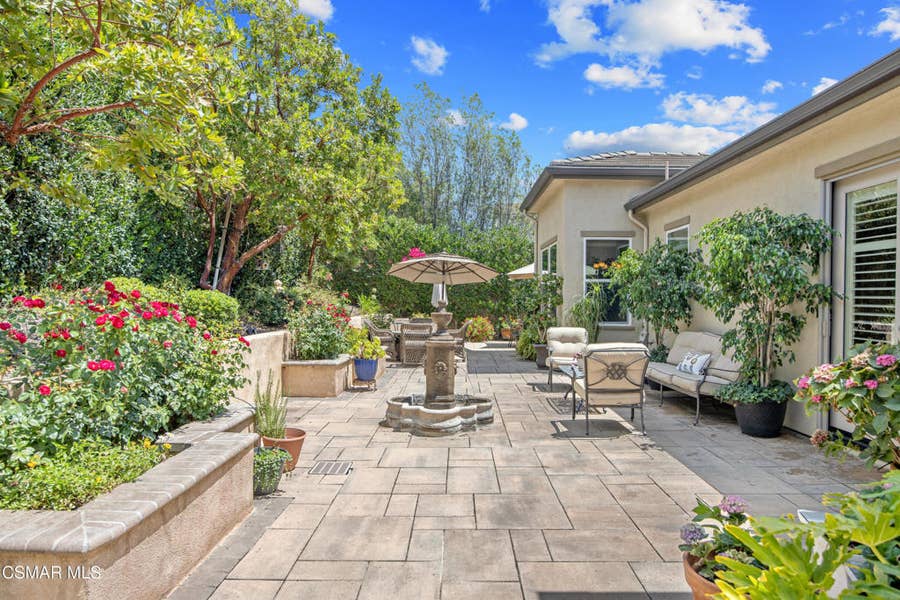 Property photo for 13233 Bent Grass Place, Moorpark, CA