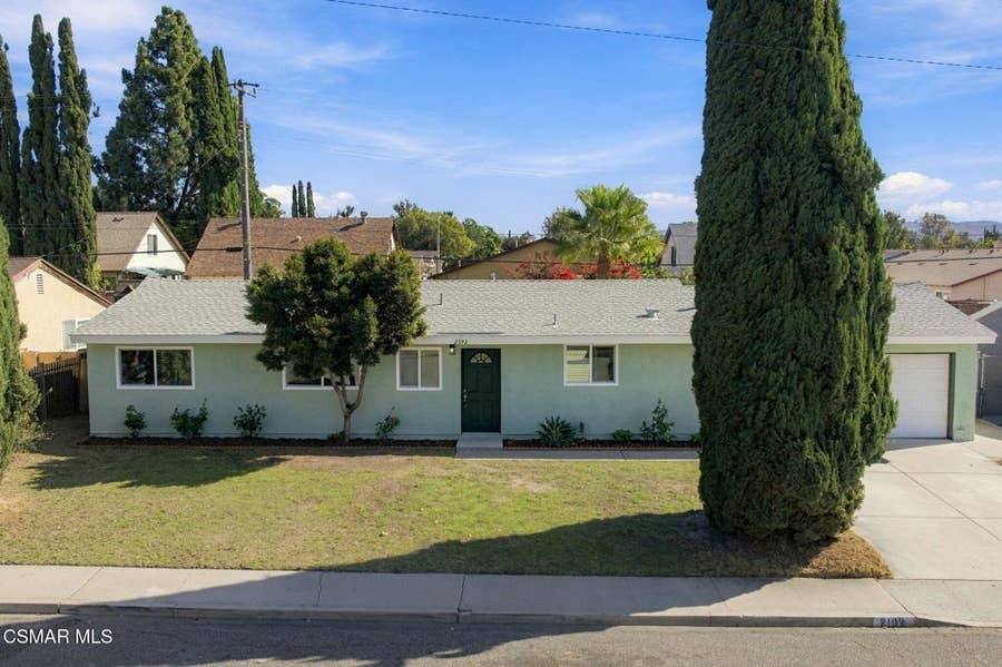 Property photo for 2192 Cordero Avenue, Simi Valley, CA