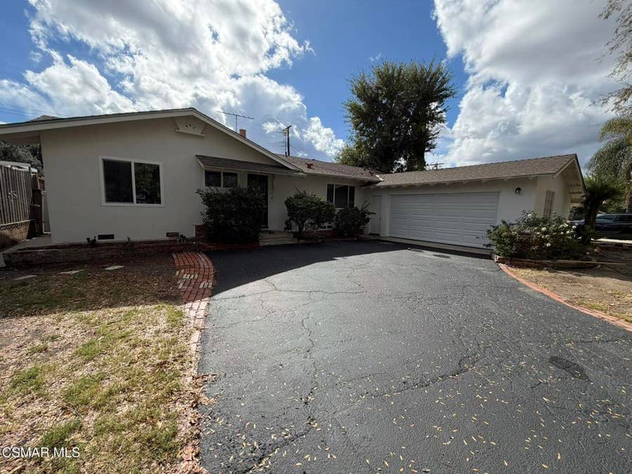 Property photo for 22344 Cantara Street, Canoga Park, CA