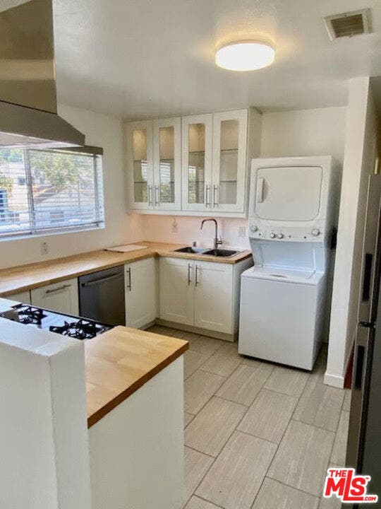 Property photo for 420 N Mar Vista Avenue, #2, Pasadena, CA