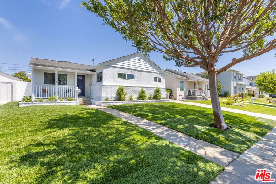 Property photo for 1209 E Walnut Avenue, El Segundo, CA