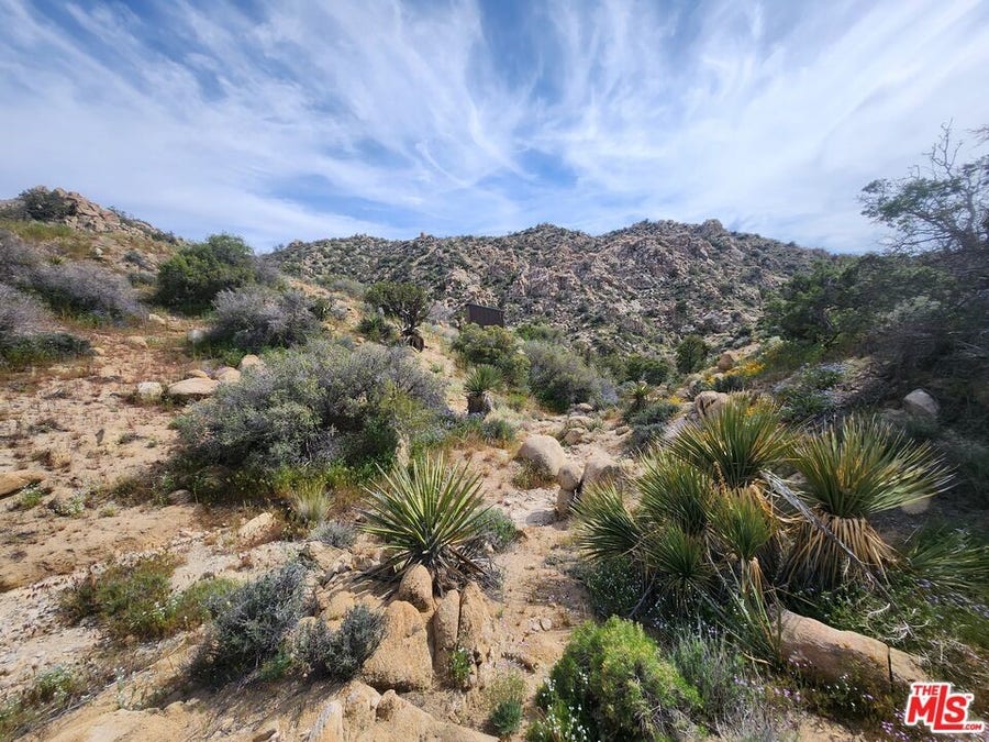 Property photo for 20 W Omega Trail, Yucca Valley, CA