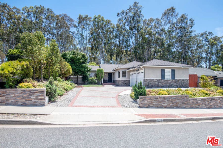 Property photo for 306 Calle De Arboles, Redondo Beach, CA
