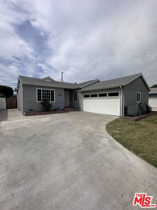 Property photo for 11559 Segrell Way, Culver City, CA