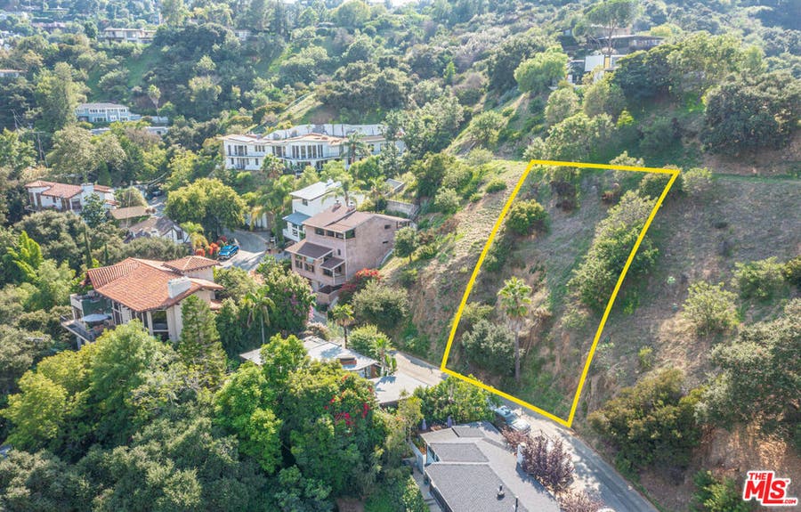 Property photo for 2981 Passmore Drive, Los Angeles, CA
