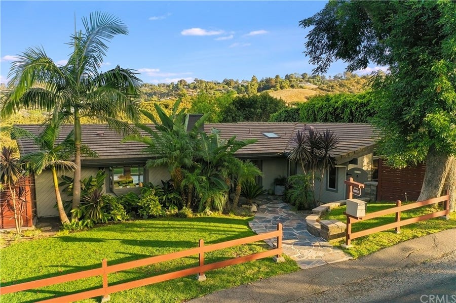 Property photo for 27240 Sunnyridge Road, Palos Verdes Peninsula, CA