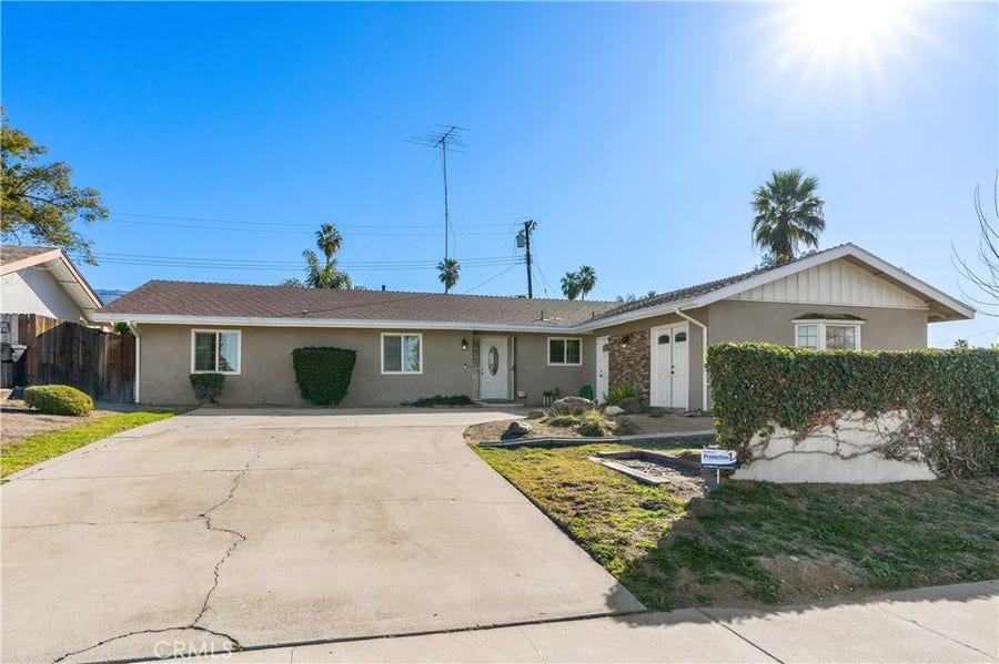 Property photo for 6245 Arden Avenue, Highland, CA
