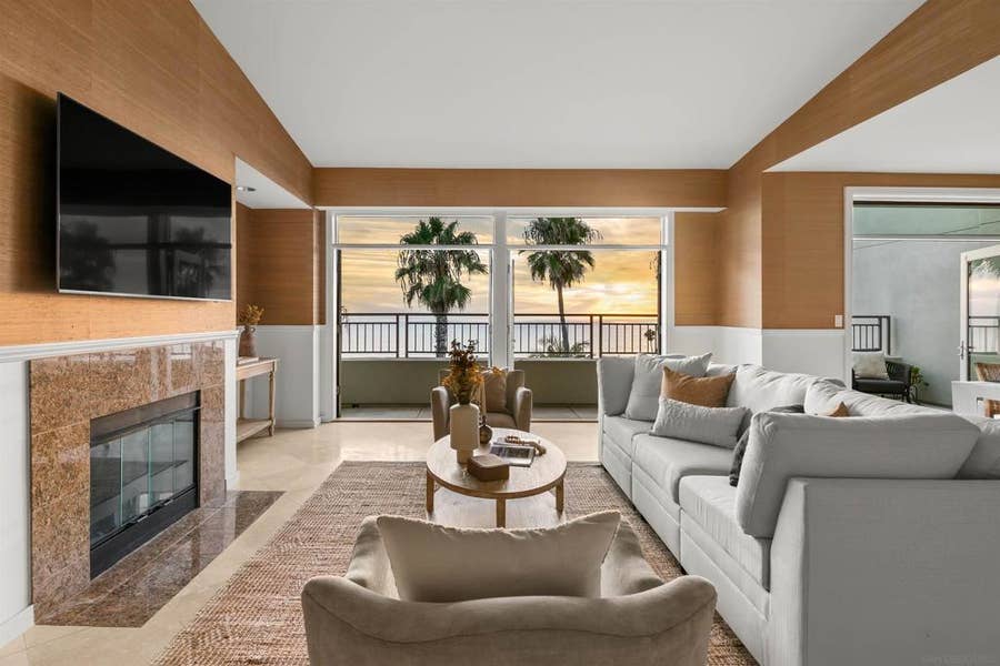 Property photo for 5430 La Jolla Boulevard, #C302, La Jolla, CA